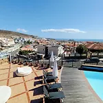 Magnificent 5-star Very Large Luxury Sea View Jacuzzi And Heated Pool