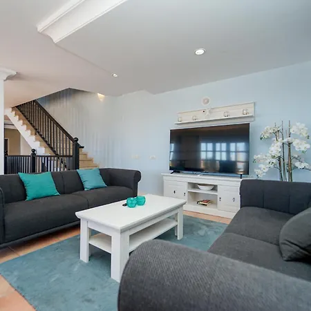 Magnificent 5-star Very Large Luxury Sea View Jacuzzi And Heated Pool Vila