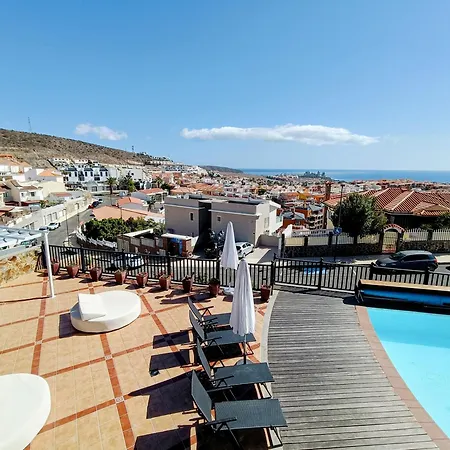 Magnificent 5-star Very Large Luxury Sea View Jacuzzi And Heated Pool